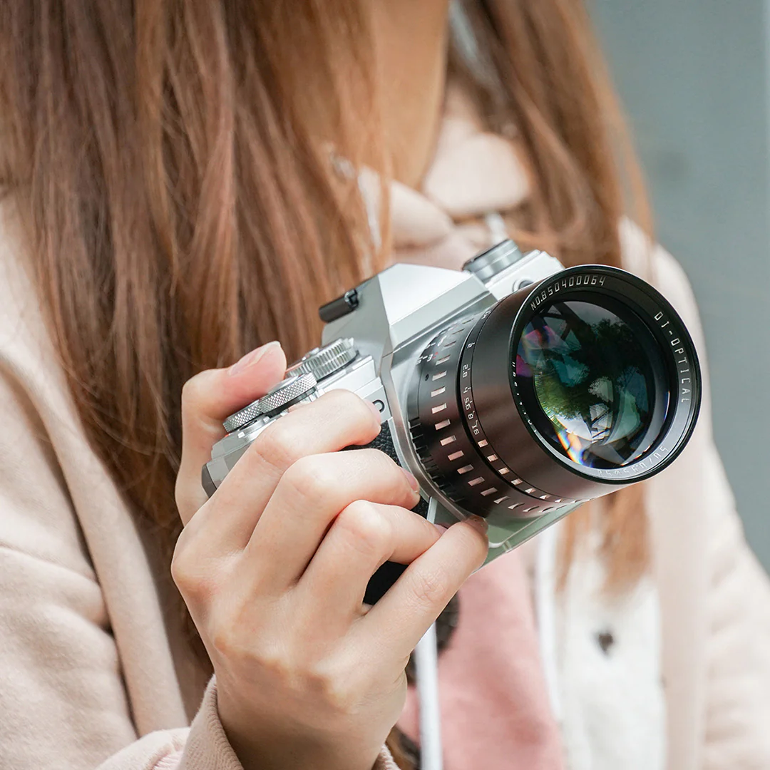 APS-C 50mm F0.95 - Image 7
