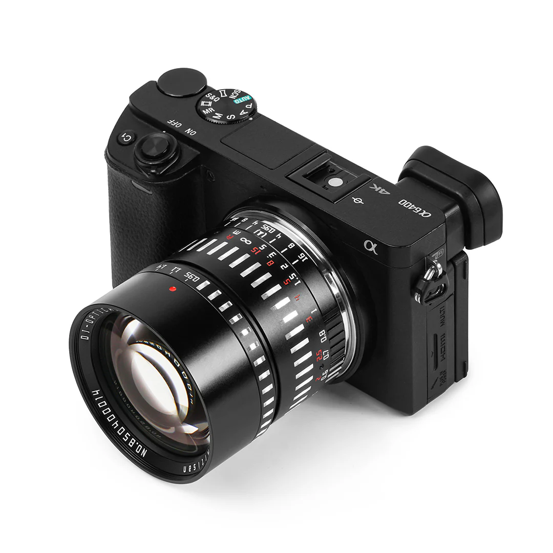 APS-C 50mm F0.95 - Image 9