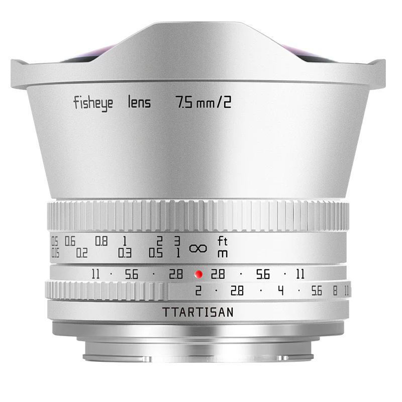 APS-C 7.5mm F2 - Image 8
