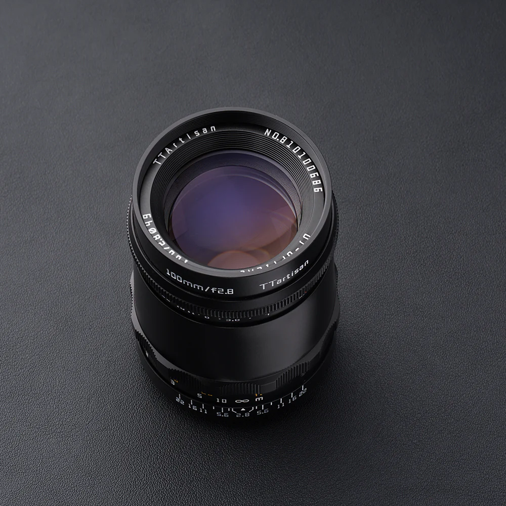 100mm F2.8 Bubble Bokeh - Image 5