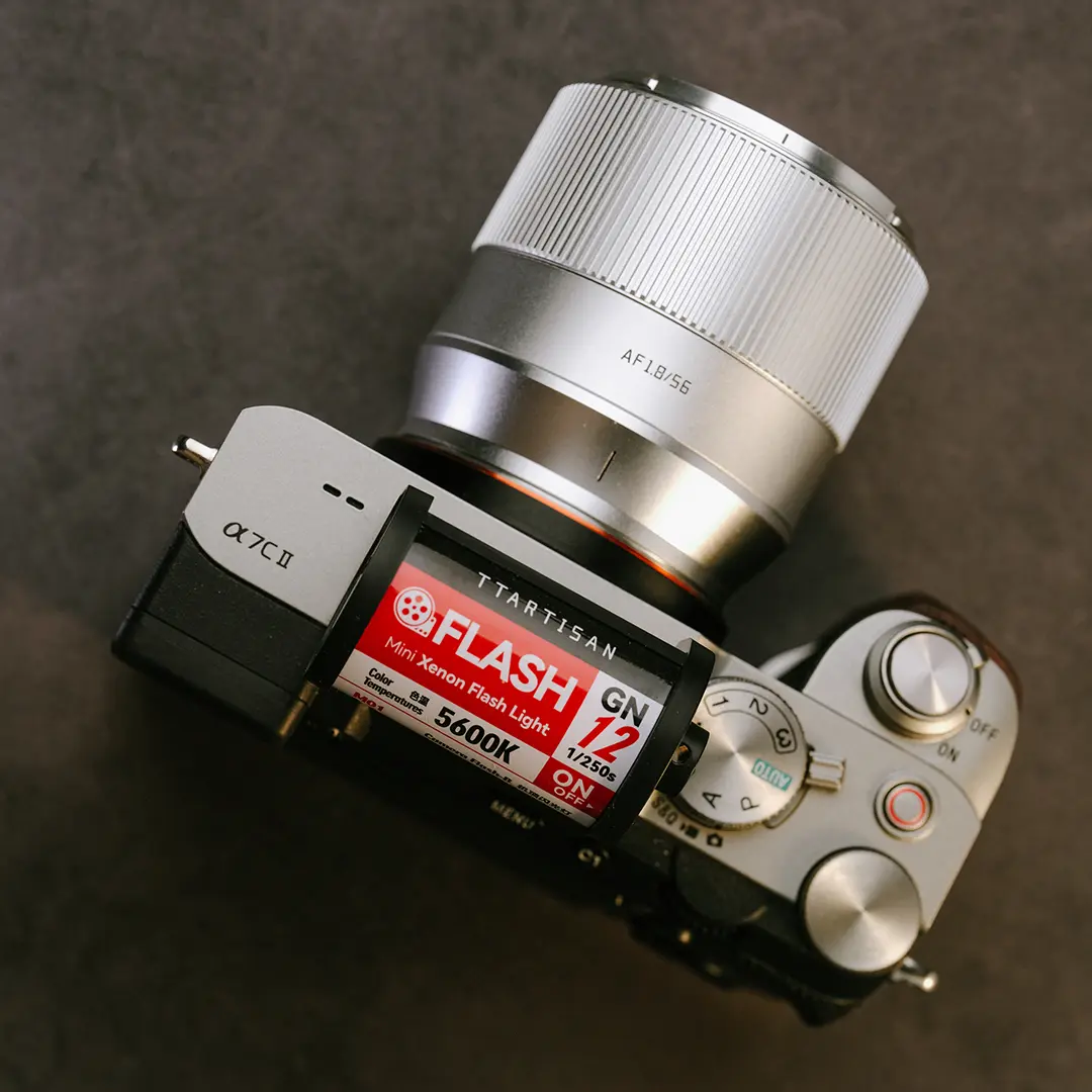 TTArtisan On-Camera Flash & Wireless Trigger - Image 7